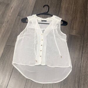 H&M White high low sheer Sleeveless Button-Up Blouse with gold hardware